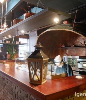 �������� ����, ����, ��������� � ����������� �����, � ����� ��-���� ����� ����� �������� (������, ������) � ��������� ����������� ��������� �����